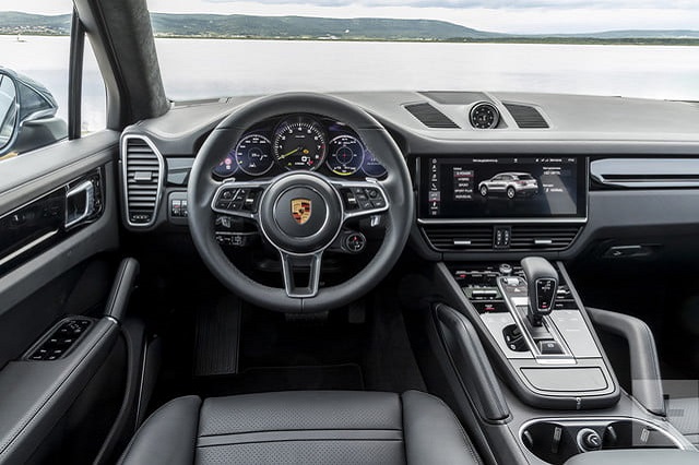 2021 Porsche Cayenne Interior