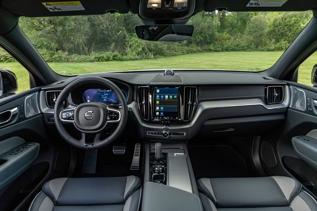 2023 Volvo XC60 Interior