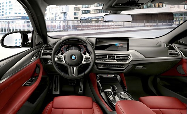 2023 BMW X4 Interior