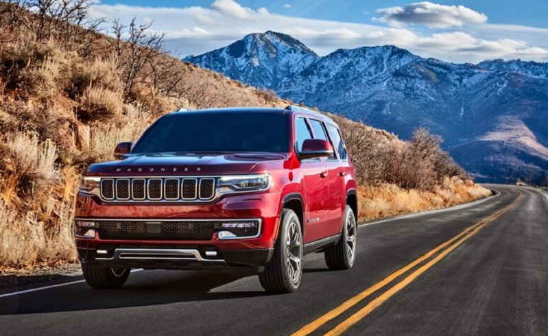 2023 Jeep Wagoneer Trailhawk Featured