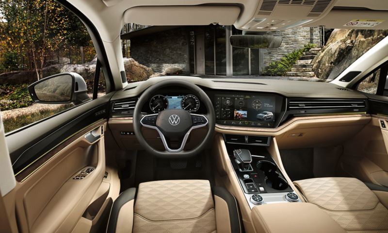 2023 VW Touareg Interior